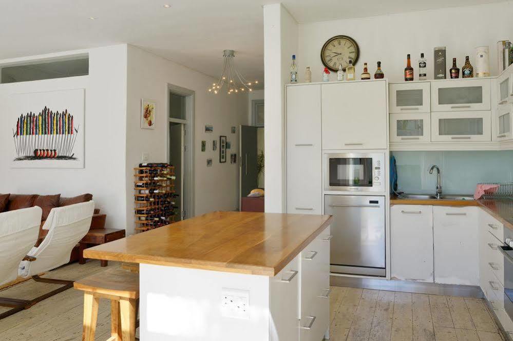 Hotel Ravenscraig Road 4*
